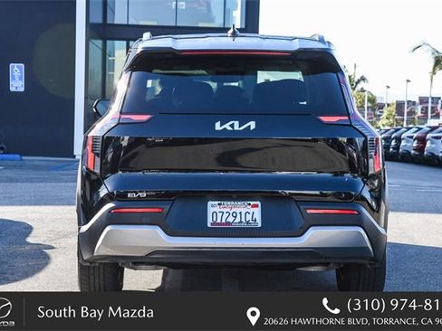 Used 2024 Kia EV9 Wind image 7