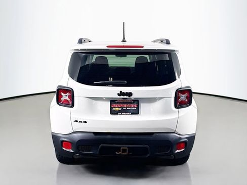 Used 2017 Jeep Renegade Altitude AWD/4WD image 7