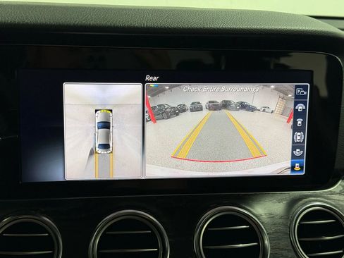 Used 2019 Mercedes-Benz E 300 4MATIC w/ Premium 1 Package image 36