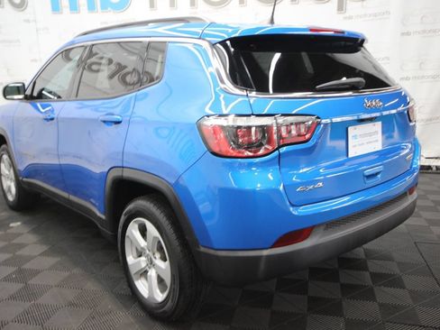 Used 2019 Jeep Compass Latitude w/ Cold Weather Group AWD/4WD image 4