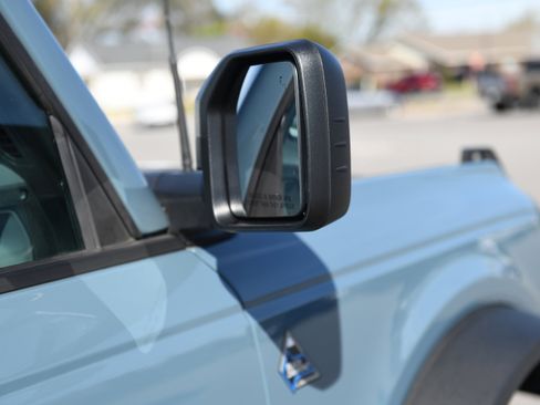 Used 2023 Ford Bronco Black Diamond w/ Sasquatch Package AWD/4WD image 7