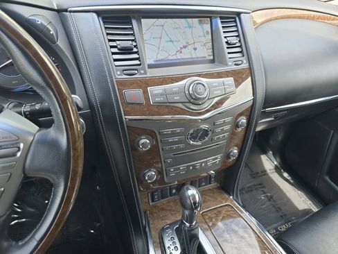 Used 2015 INFINITI QX80 4WD w/ Driver's Assistance Package image 28