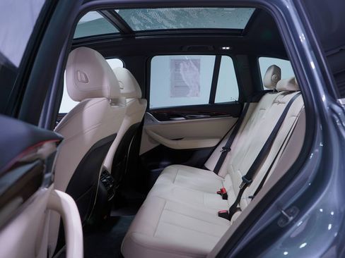 Used 2023 BMW X3 sDrive30i w/ Convenience Package image 9