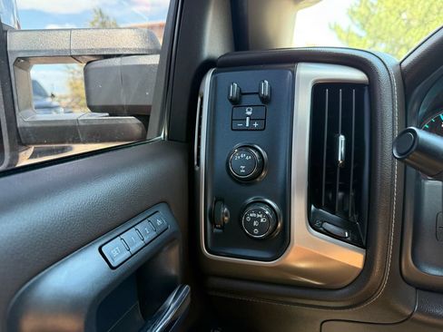 Used 2019 GMC Sierra 3500 Denali w/ Duramax Plus Package AWD/4WD image 33