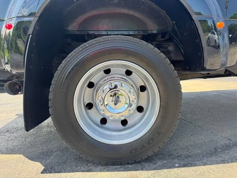 Used 2018 Ford F450 XLT w/ XLT Premium Package AWD/4WD image 36