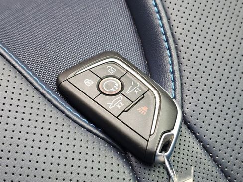 Used 2021 Chevrolet Corvette Stingray image 36