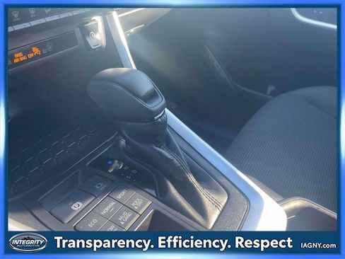 Certified 2023 Toyota RAV4 LE image 30