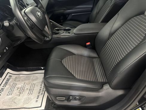 Used 2022 Toyota Camry SE AWD/4WD image 28