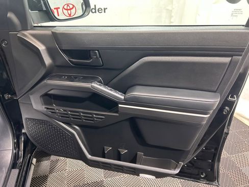 Used 2025 Toyota Tacoma SR5 image 19