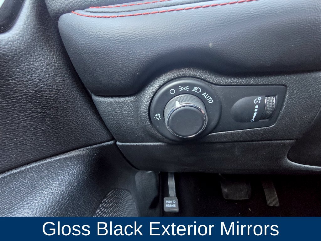 Used 2024 Dodge Durango GT AWD/4WD image 26