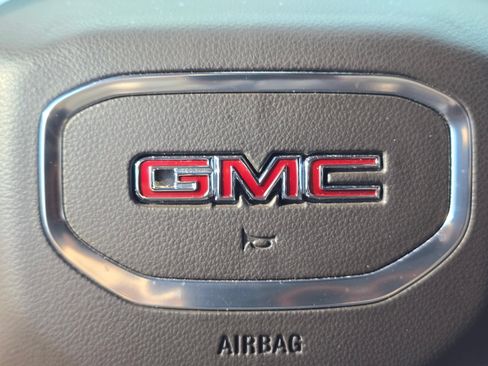 Used 2020 GMC Sierra 1500 SLT w/ SLT Premium Plus Package AWD/4WD image 30