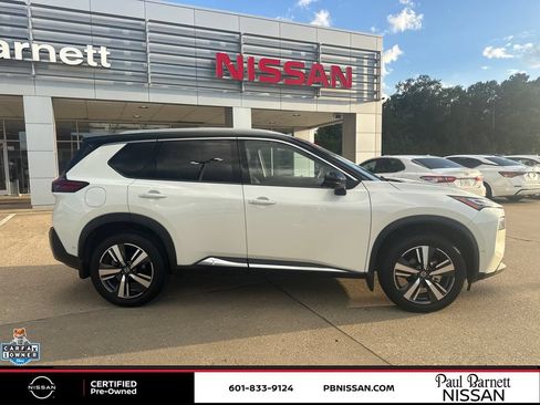 Certified 2021 Nissan Rogue Platinum FWD image 6