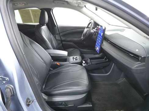 Certified 2022 Ford Mustang Mach-E Premium AWD/4WD image 34