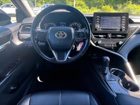 Used 2023 Toyota Camry SE FWD image 17