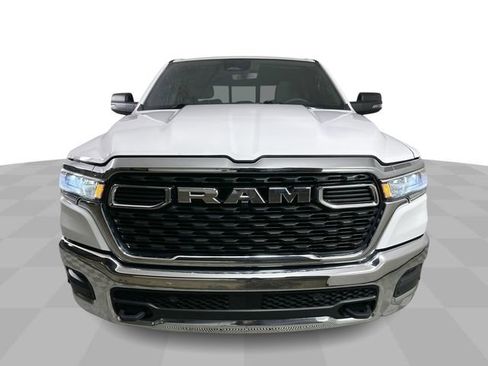 Used 2025 RAM 1500 Big Horn AWD/4WD image 3