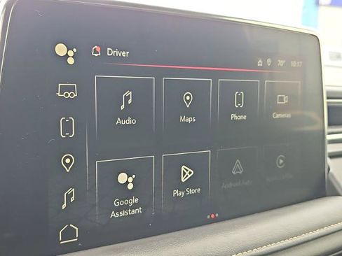 Certified 2022 GMC Yukon SLT w/ SLT Luxury Package AWD/4WD image 12