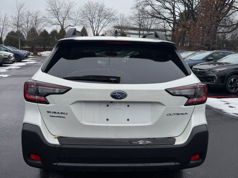 New 2025 Subaru Outback Premium image 6