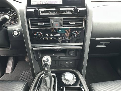 Certified 2024 INFINITI QX80 Premium Select w/ Cargo Package image 22