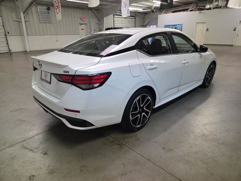 Used 2025 Nissan Sentra SR image 8