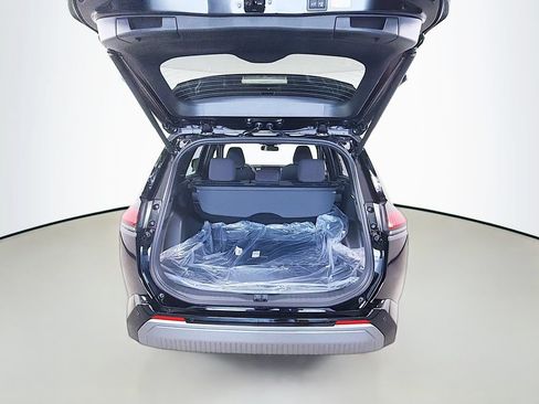 New 2026 Toyota RAV4 SE FWD image 22