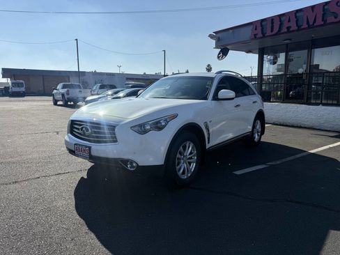 Used 2014 INFINITI QX70 AWD w/ Premium Package image 7