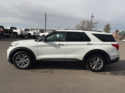 Used 2024 Ford Explorer Limited image 7