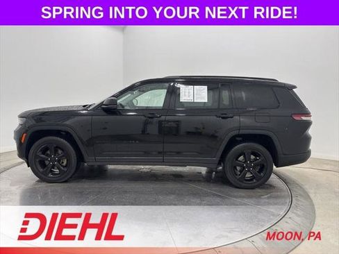 Certified 2023 Jeep Grand Cherokee L Limited w/ Black Appearance Package AWD/4WD image 4