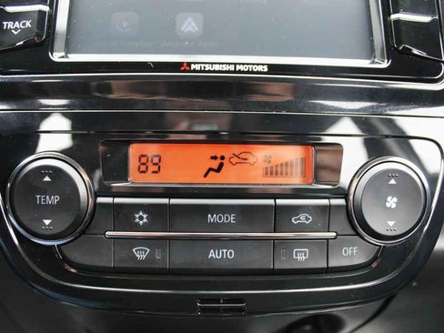 Used 2020 Mitsubishi Mirage SE image 21