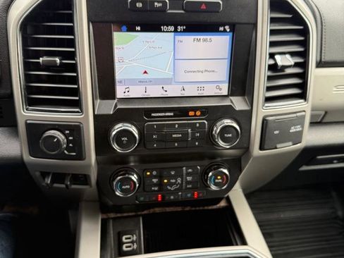 Used 2019 Ford F550 4x4 Crew Cab Super Duty image 13