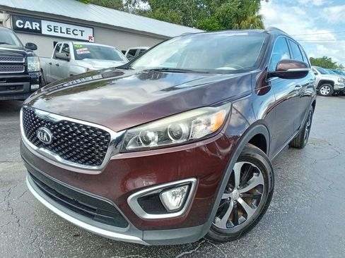 Used 2016 Kia Sorento EX FWD image 1