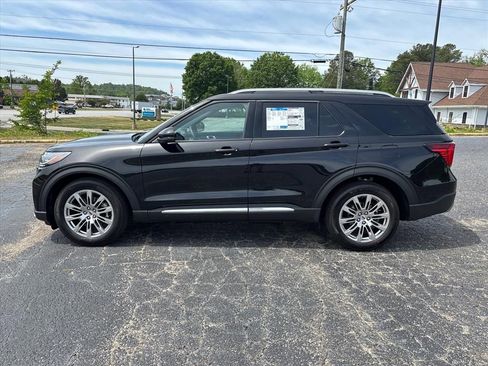 New 2026 Ford Explorer Platinum RWD image 4