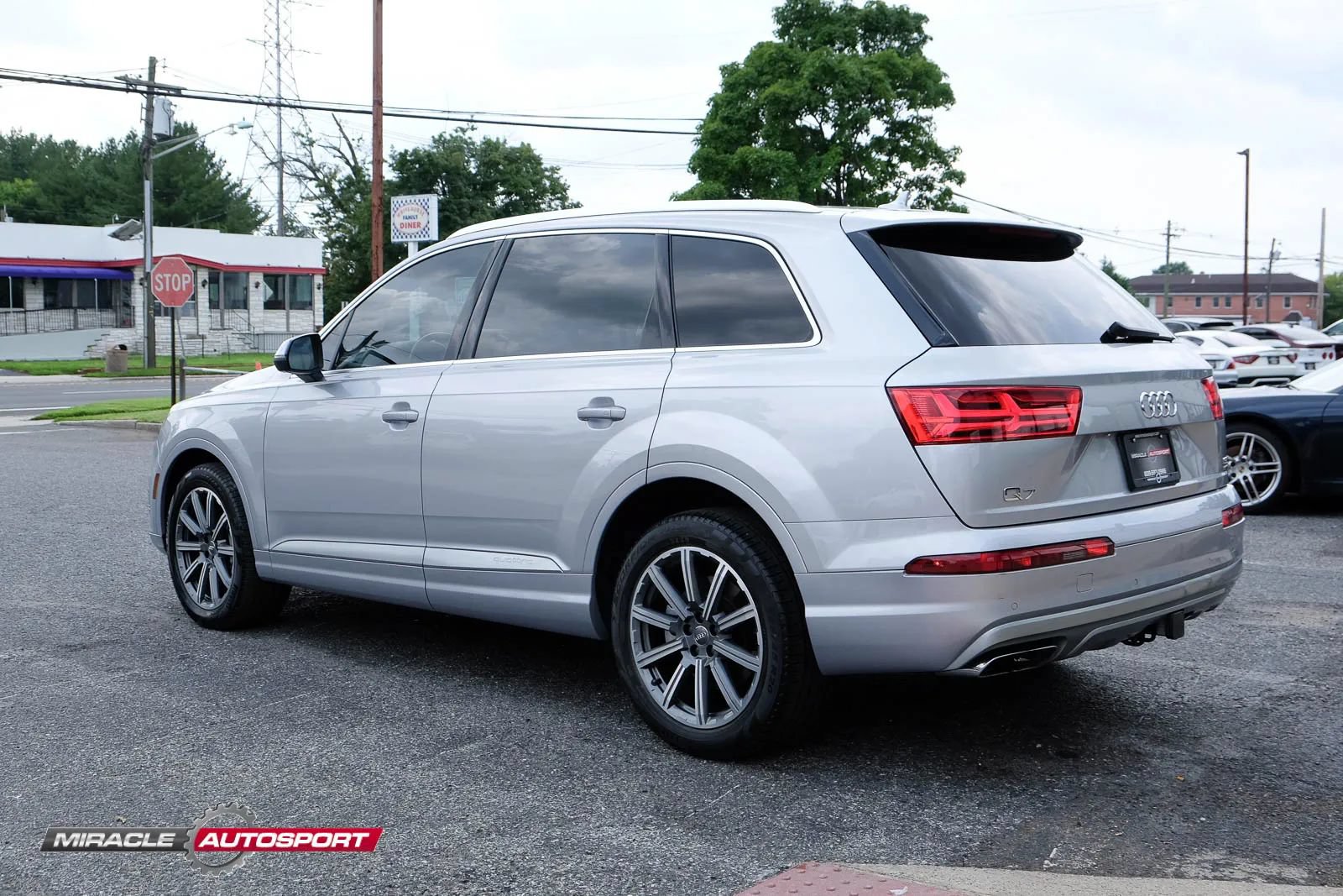 Used 2018 Audi Q7 3.0T Prestige AWD/4WD image 5