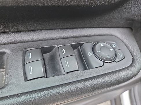 Used 2018 GMC Terrain SLE w/ Driver Convenience Package FWD image 15