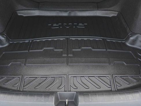 Used 2024 Honda Civic Sport image 27