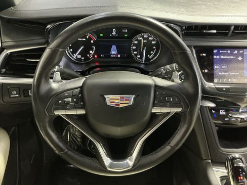 Used 2024 Cadillac XT6 Sport AWD/4WD image 17