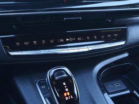 Used 2021 Cadillac Escalade ESV Sport image 37