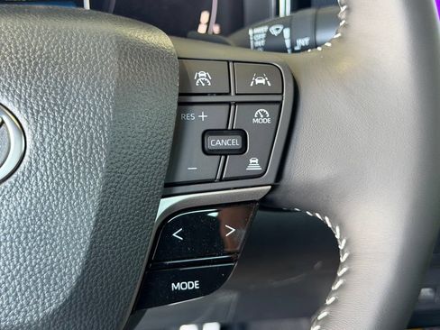 Used 2026 Toyota Camry SE w/ Multimedia Upgrade Package FWD image 21