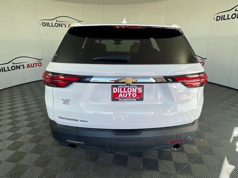 Used 2022 Chevrolet Traverse LS image 5