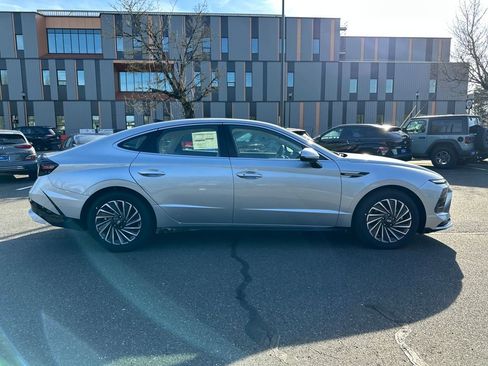 New 2026 Hyundai Sonata SEL image 7
