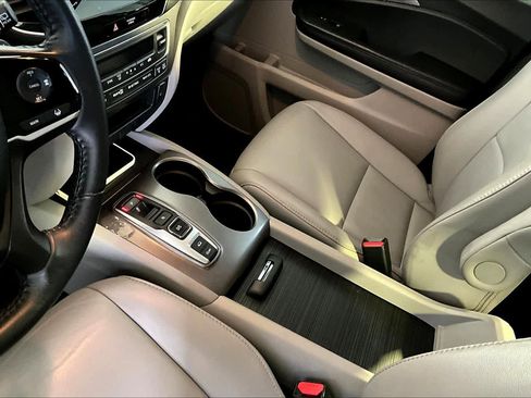 Used 2021 Honda Pilot Special Edition image 17