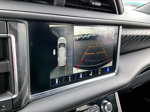 Certified 2024 GMC Yukon Denali RWD image 24