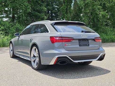 Used 2023 Audi RS 6 AWD/4WD image 3