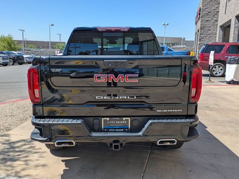Certified 2022 GMC Sierra 1500 Denali AWD/4WD image 5