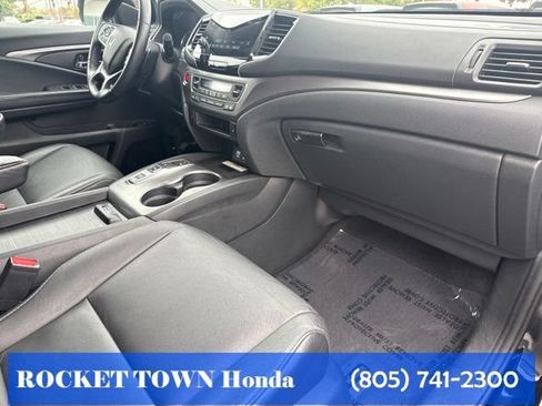 Used 2021 Honda Pilot Special Edition image 17