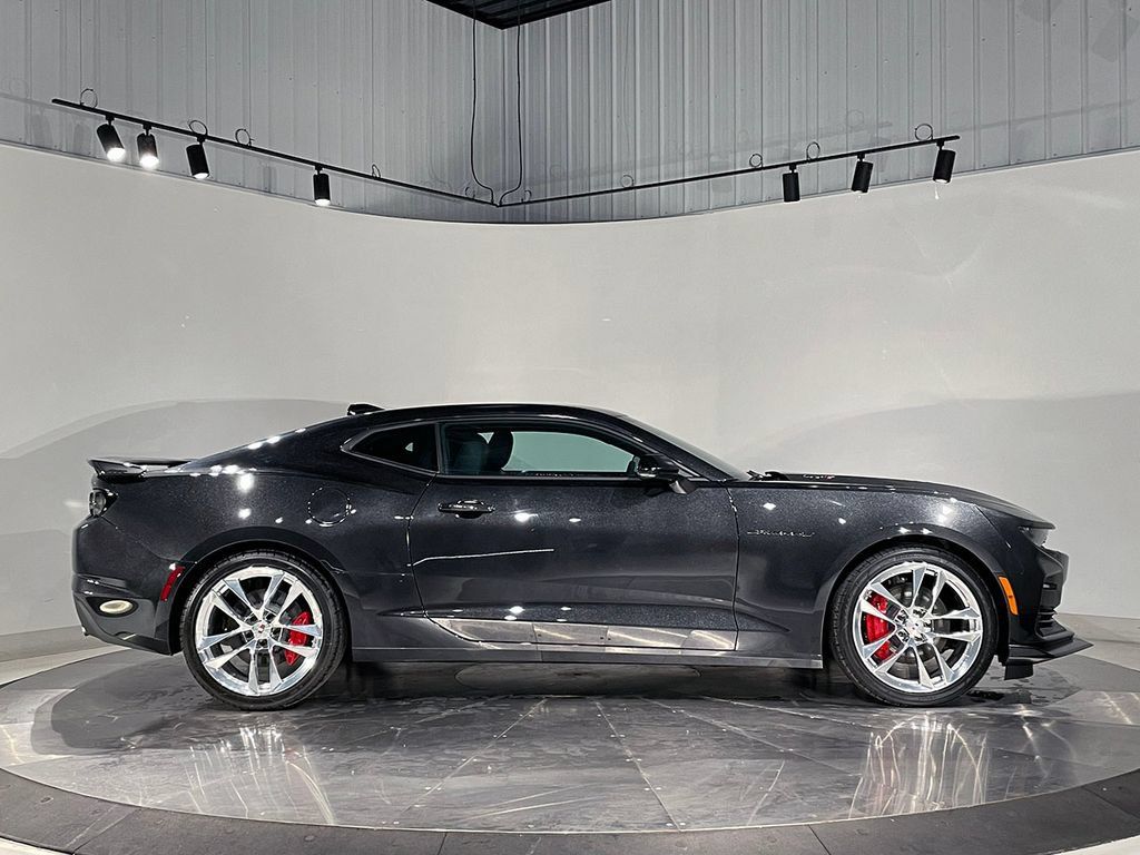 Used 2024 Chevrolet Camaro SS RWD image 5