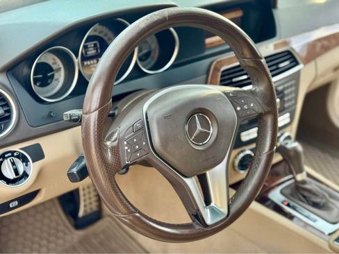 Used 2012 Mercedes-Benz C 250 Sedan image 10