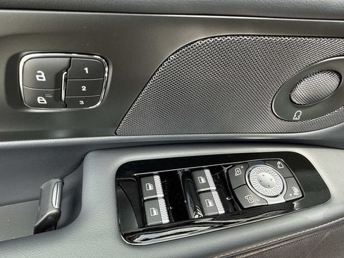 New 2026 Lincoln Nautilus Reserve w/ Jet Appearance Package AWD/4WD image 23