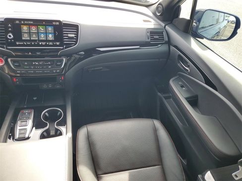 Used 2024 Honda Ridgeline Black Edition image 27