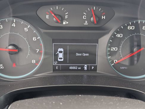 Used 2022 Chevrolet Malibu LT FWD image 23
