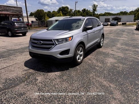 Used 2015 Ford Edge SE FWD image 2